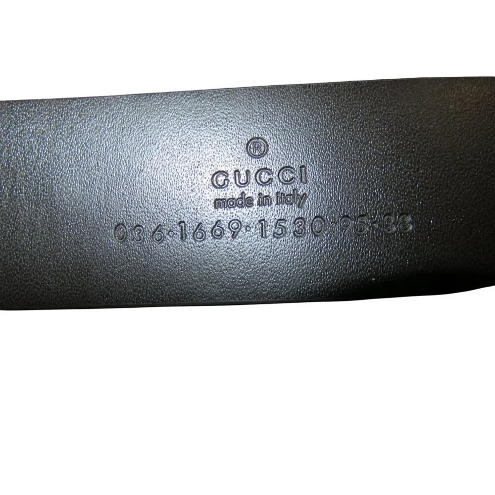 Gucci Black Leather Gold Buckle Logo Plaque Belt sz 38 95/38 (46 inches)